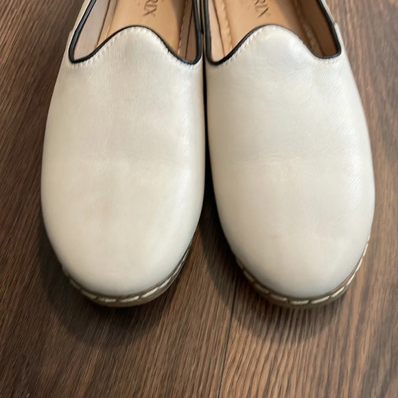Charix | Leather Loafers - Picture 4 of 5